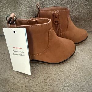 Cat& Jack Brown Zip Booties - Classic Toddler Ankle Boots